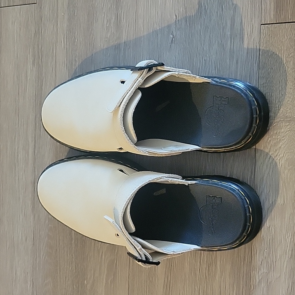 Dr Marten Loafer clogs brand new never worn